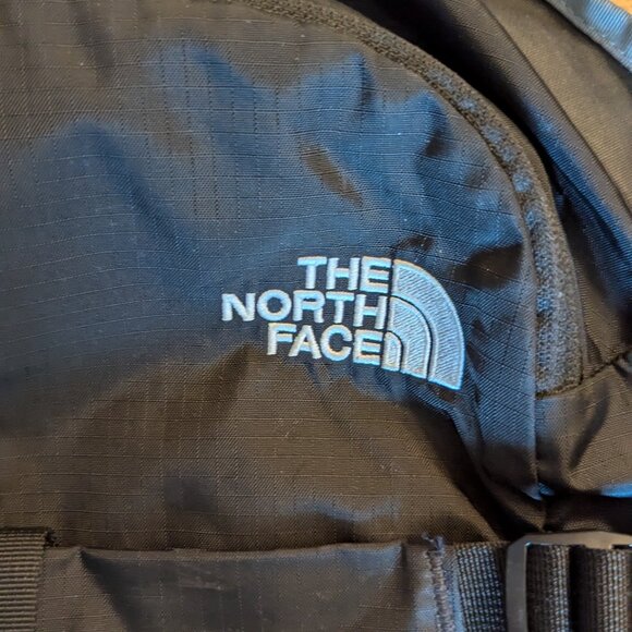 The North Face Basin 36L Daypack - Picture 2 of 5